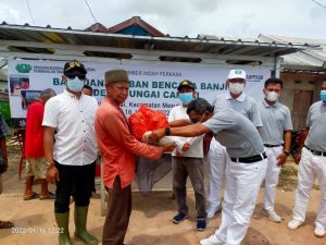 Mewakili Bupati Mesuji Camat Mesuji Timur Ucapkan Terima Kasih Kepada Pihak Perusahaan PT. SIP
