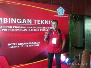 Lambok Nainggolan Fraksi PDI-P Kabupaten  Lampung Tengah