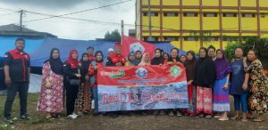 FORKAM Salurkan Sumbangan kepada Warga Cianjur