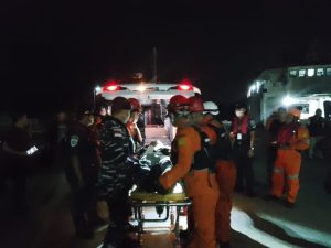 Posal Lampulo Lanal Sabang Sigap Evakuasi Crew Kapal SM. Santos di Perairan Selat Benggala Aceh Besar