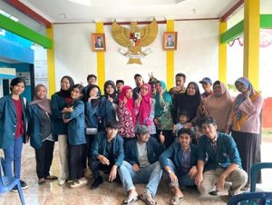 Mahasiswa KKN UNDIP Laksanakan Penyuluhan dan Pelatihan UMKM Berbasis Digital Via WA Bisnis