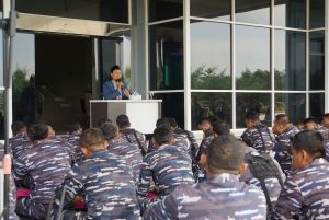 Wadan Lantamal XII Pontianak, Ajak Prajurit dan PNS Ikuti Kauseri Agama