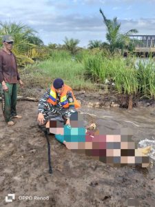 TNI AL Palembang Berhasil Menemukan Jenazah ABK TB. MTS 17 Yang Terjatuh Di Perairan Sungai Baung Kabupaten OKI