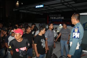 TNI AL, Tim Gabungan F1QR Lanal Dumai Gagalkan 17 Calon Pekerja Migran Indonesia Ilegal Di Pesisir Pantai Tanjung Leban Bengkalis Riau