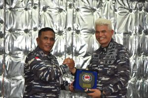 Lantamal XII Beserta Satgas Operasi Trisila 2023 Undang Forkopimda Makan Malam di KRI Teluk Calang