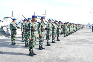 Asisten Perencanaan Danlantamal I Belawan Pimpin Upacara Penaikan Bendera