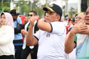 Olahraga Bersama Forkopimda, Danlantamal XII Hadiri Launching Germas Kalbar Bugar