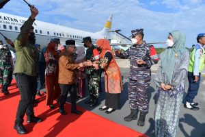 Danlanal Bintan Turut Serta Sambut Kedatangan Wakil Presiden RI