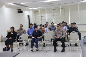 Polres Metro Jakarta Barat Melaksanakan Kegiatan Zoom Meeting Dalam Rangka Pembinaan Rohani dan Mental