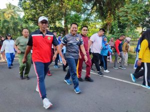 Lanal Bintan Ikut Memeriahkan Rangkaian HUT Bhayangkara Polri Ke-77 Dengan Menghadiri Olahraga Bersama FKPD Bintan