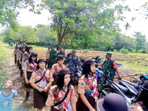 Peserta Kemah Bela Negara Nasional Bersama TNI Polri Laksanakan Penanaman Mangrove