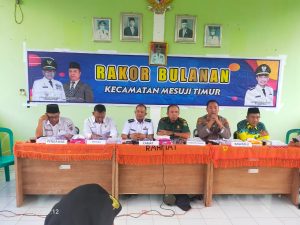 Rakor Bulanan Kecamatan Mesuji Timur Sekaligus Penandatangan Pakta Integritas