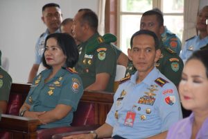 Komandan Lanal Bandung Hadiri Acara Kenal Pamit Dankogartap II/Bandung