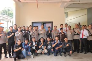 Resmikan balai wartawan, Kapolres Metro Jakbar anggap media sebagai mitra strategis