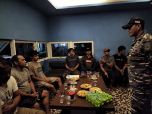 KLM Berkat Sentosa Jaya Tenggelam di Perairan Sampit, ABK Dievakuasi Ke Pos TNI AL Samuda