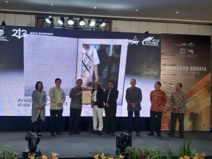 Komandan Lanal Bandung Hadiri Acara Anugerah Budaya Kota Bandung Tahun 2023 