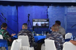 Rayakan HUT Ke-78 TNI Angkatan Laut, Lanal TBA Gelar Program Kali Bersih Dukung Pemerintah Daerah