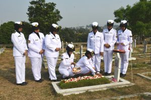 Jelang HUT TNI Angkatan Laut Ke-78, Lanal Bandung Ziarah di Taman Makam Pahlawan Cikutra
