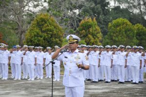 Ziarah dan Tabur Bunga di TMP Damai Sentosa Jelang HUT TNI AL Ke-78