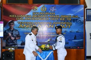 Prajurit Lanal Sibolga Laksanakan Upacara HUT TNI AL Ke-78 Tahun 2023*