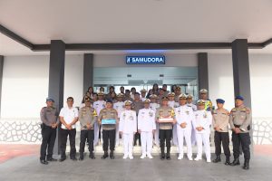 Polres Belawan Bersama Dirpolairud Polda Sumatera Utara BeriI Kejutan Lantamal I Dihari Jadi Ke-78 TNI AL