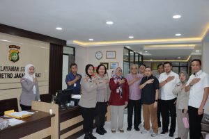 Kemenpan RB dan Srena Mabes Polri Lakukan Verifikasi Lapangan terhadap Pelayanan Publik Polres Metro Jakarta Barat