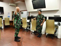 Dansesko TNI Meninjau Fasilitas Latihan Posko Untuk Mendukung Geladi Pasis Dikreg LII Sesko TNI