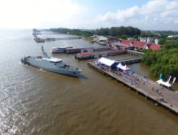 TNI Angkatan Laut Jaga Rupiah Tetap Perkasa di Pulau Terluar
