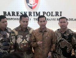 Tim Kuasa Hukum PT. Hosana Exchange Datangi Gedung Bareskrim Mabes Polri Ada Apakah