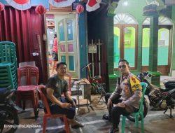 Patroli Dialogis Bhabinkamtibmas Kampung Rawa Sambang Ke Kediaman Ketua RW 08
