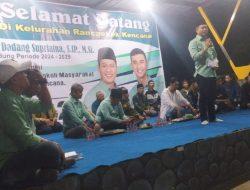 Tanda Kemenangan! Kehadiran Cabup Dadang Supriatna di Bandung Timur Disambut Antusias Masyarakat Sambil Acungkan 2 Jari