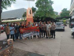 Polsek Koja Gelar Program Minggu Kasih di Gereja Salib Suci