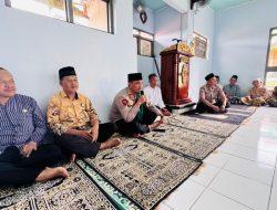 Polsek Paguyangan Dekat dengan Warga, Safari Jumat di Masjid At Taqwa
