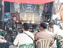 Bhabinkamtibmas Kelurahan Kebon Kosong Bersama 3 Pilar Melaksanakan Giat Patroli Dan Sambang Dialogis