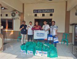 BRI Kantor Cabang Cibubur, Peduli Banjir Desa Bojong Kulur, Dengan Memberikan Bantuan Sembako