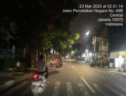 Patroli Cipta Kondisi di Wilkum Polsek Johar Baru, Antisipasi Gangguan Kamtibmas untuk Ciptakan Kondusifitas Wilayah Bulan Ramadhan
