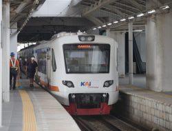 Layanan Commuter Line Basoetta Mudahkan Pemudik Yang Akan Menuju Bandara Soetta