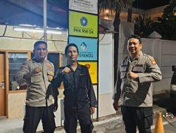 Sat Binmas Polrestro Jakpus Sambangi Pos Kamling, Tekankan Kewaspadaan dan Keamanan Warga