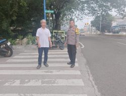 Antisipasi Gangguan Kamtibmas, Bhabinkamtibmas Petojo Utara Sambangi Warga di Petojo Utara