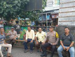 Patroli Keamanan di Pasar Lokbin Gembrong, Polisi Berikan Himbauan Kamtibmas