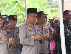 KAPOLRES METRO DEPOK HADIRI PEMAKAMAN ALM. BRIPKA SUNYOTO ANGGOTA POLSEK SUKMAJAYA