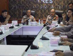 Perkuat Sinergi dengan awak media, Kapolres Metro Jakarta Timur Silaturahmi Bersama Pena Timur