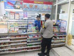 Perang Melawan Kejahatan Dimulai, Bhabinkamtibmas Kawal Ketat Minimarket Kemayoran!