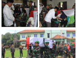 TNI Berduka: Panglima TNI Hadiri Upacara Pelepasan Jenazah Prajurit Korban Ledakan Munisi