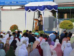 Semangat Raih Keberkahan di Hari Raya Idul Adha 1446 H, Danlanal Bersama Keluarga Besar Lanal Dumai Laksanakan Sholat Idul Adha Bersama Masyarakat