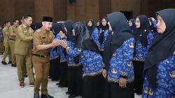 Bupati Ade Kunang Lantik 156 Jabatan Fungsional Guru dan Pengawas Sekolah