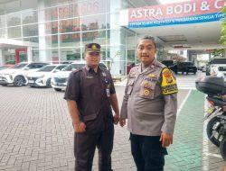 Bhabinkamtibmas Sambangi Warga Mangga Dua Selatan, Imbau Cegah Tawuran dan Kriminalitas