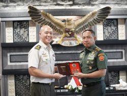 Perkuat Kemitraan Strategis, Panglima TNI Terima Kunjungan Kasad Singapura