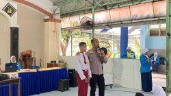 Sat Binmas Polres Metro Jakarta Pusat Jadi Narasumber MPLS di SMPN 228