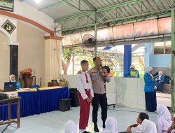 Sat Binmas Polres Metro Jakarta Pusat Jadi Narasumber MPLS di SMPN 228